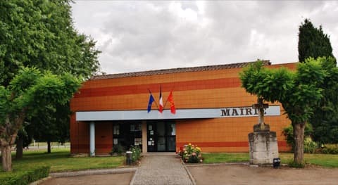 Couvreur Angeville