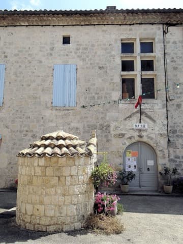 Couvreur Lacour