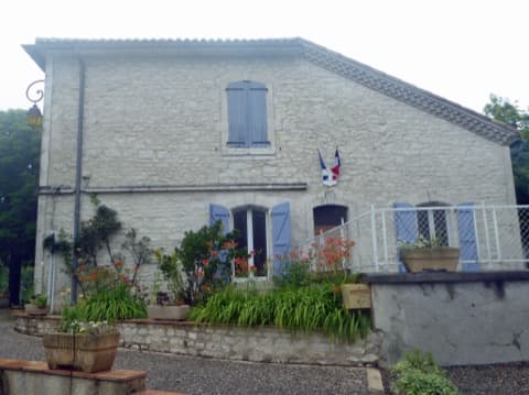 Couvreur Sauveterre